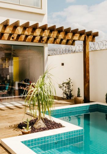 pexels-jonathan-borba-5563467